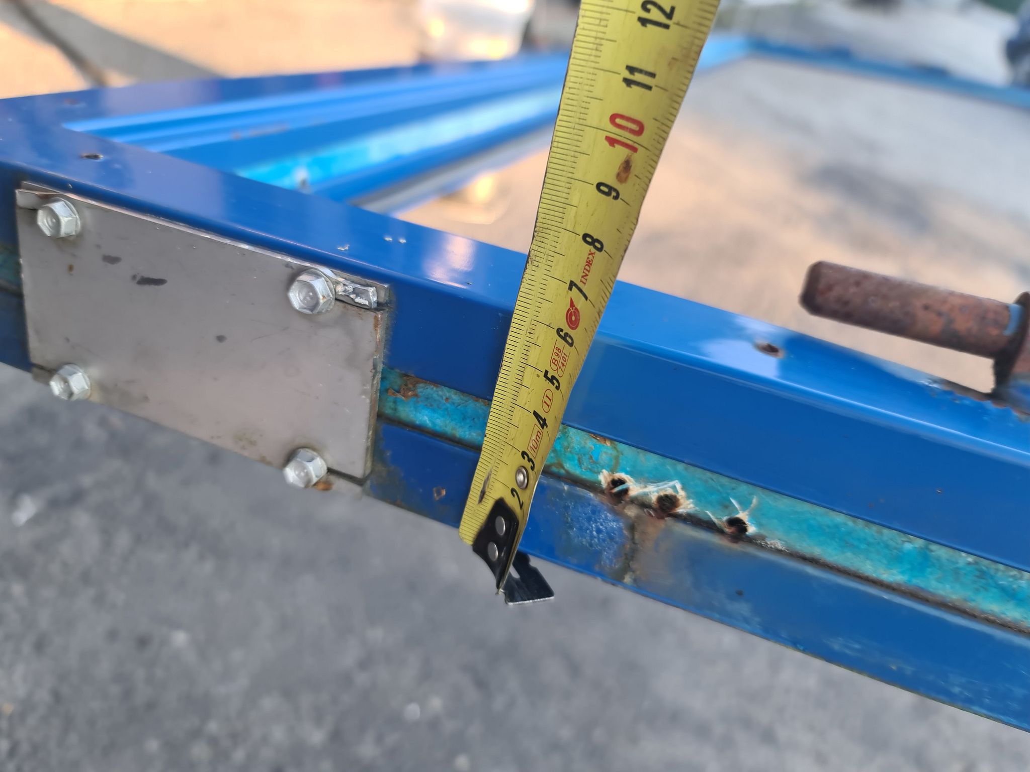 Image 5/6