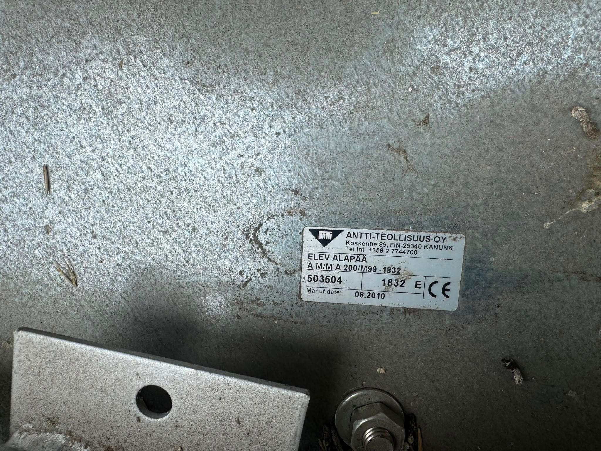 Image 3/6