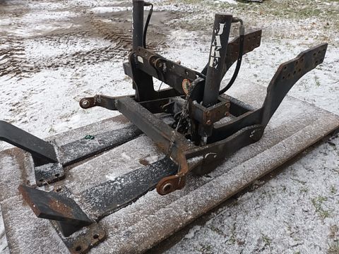 Image 3/8