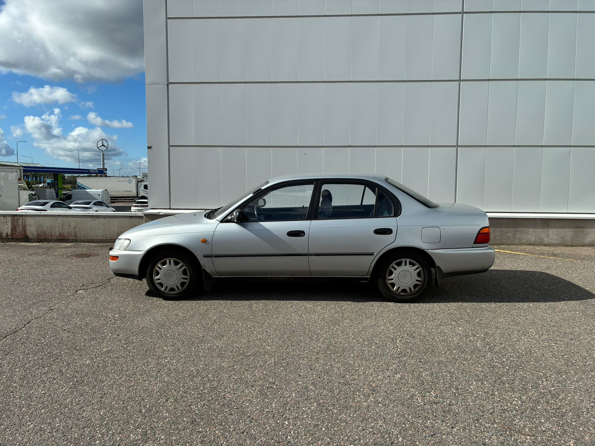 Image 3/15
