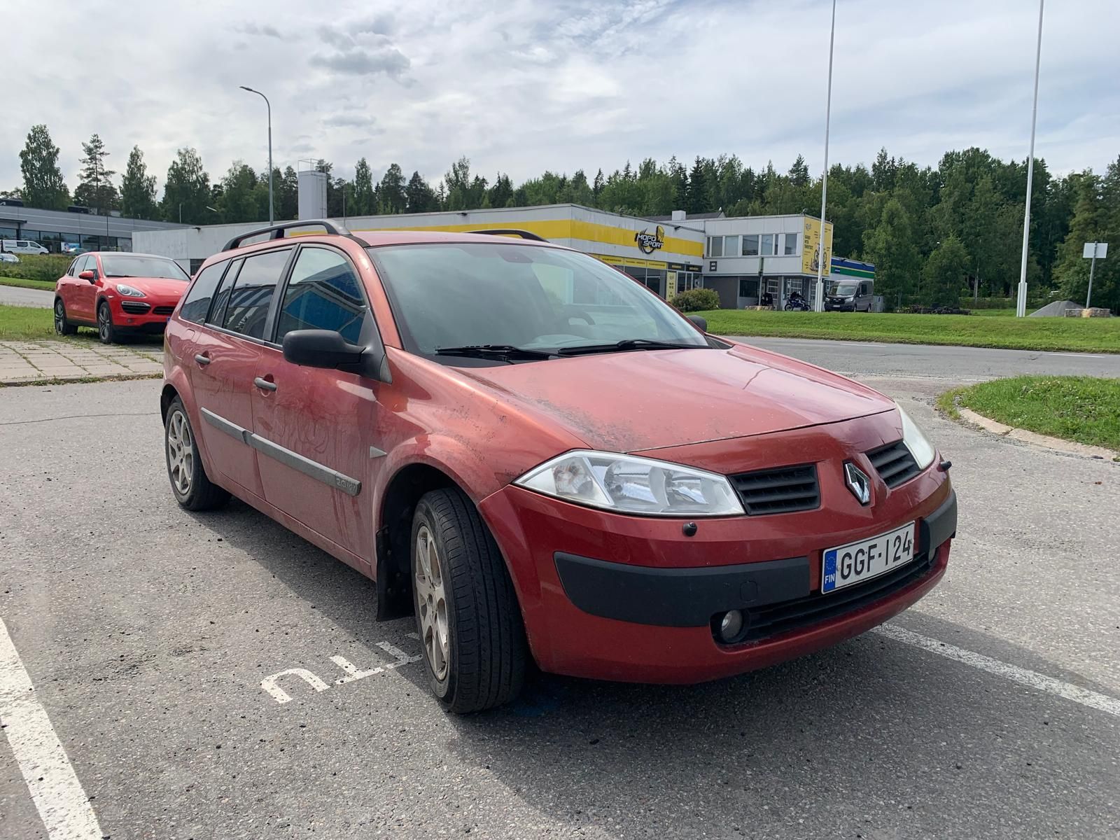 Image 6/10