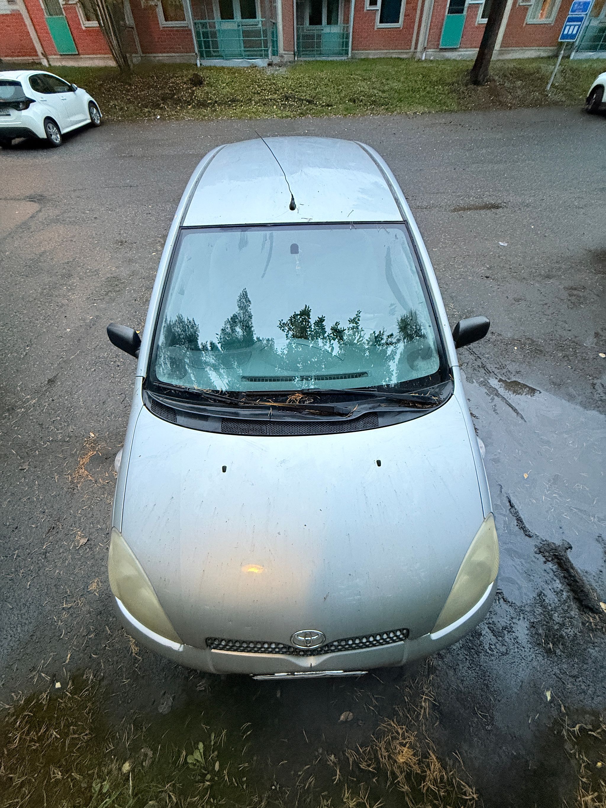 Image 2/11