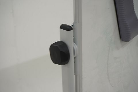 Image 5/7