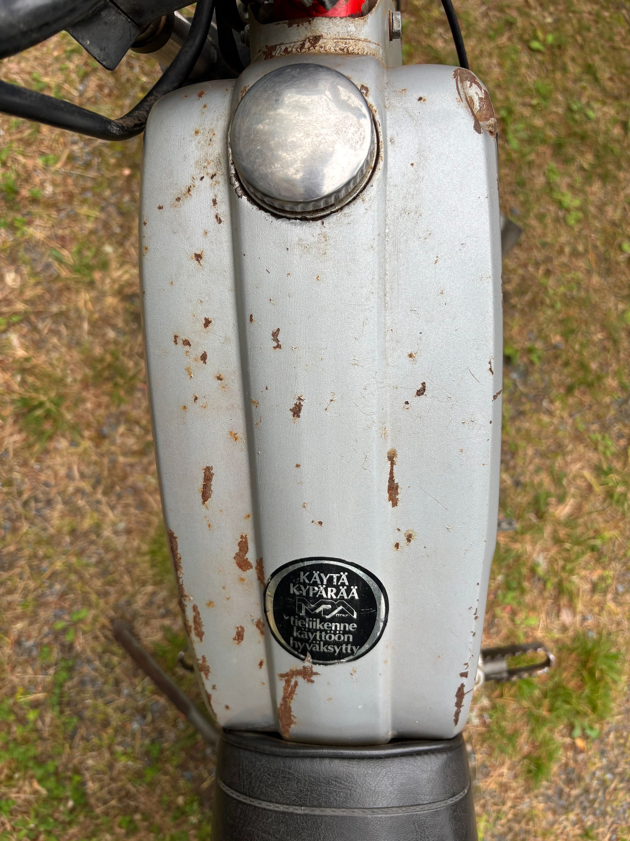 Image 6/9