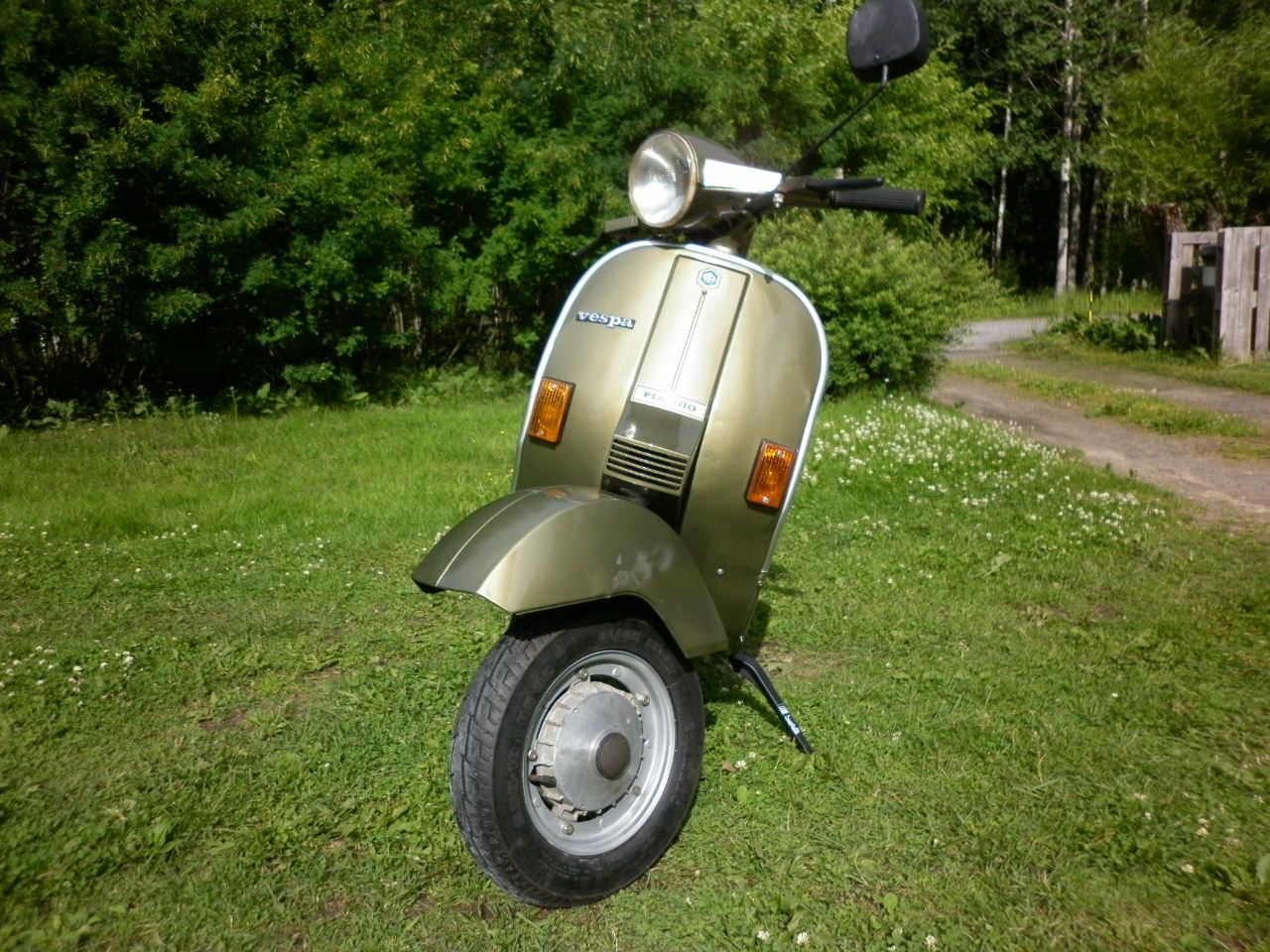 Image 2/7