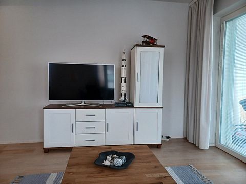 Image 4/9
