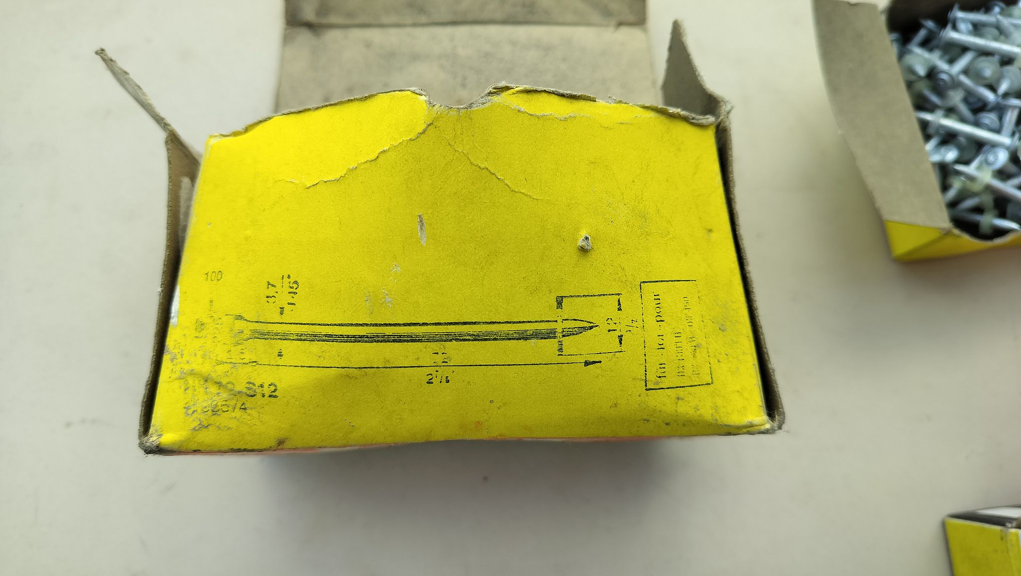 Image 8/10