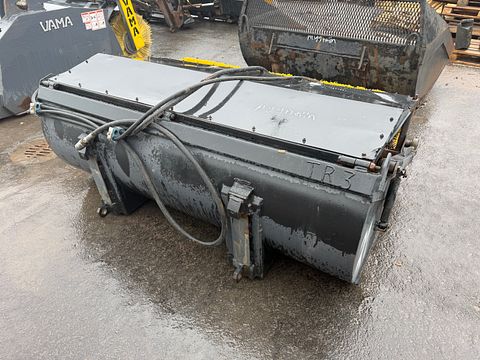 Image 3/7