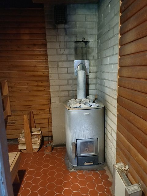 Image 36/69