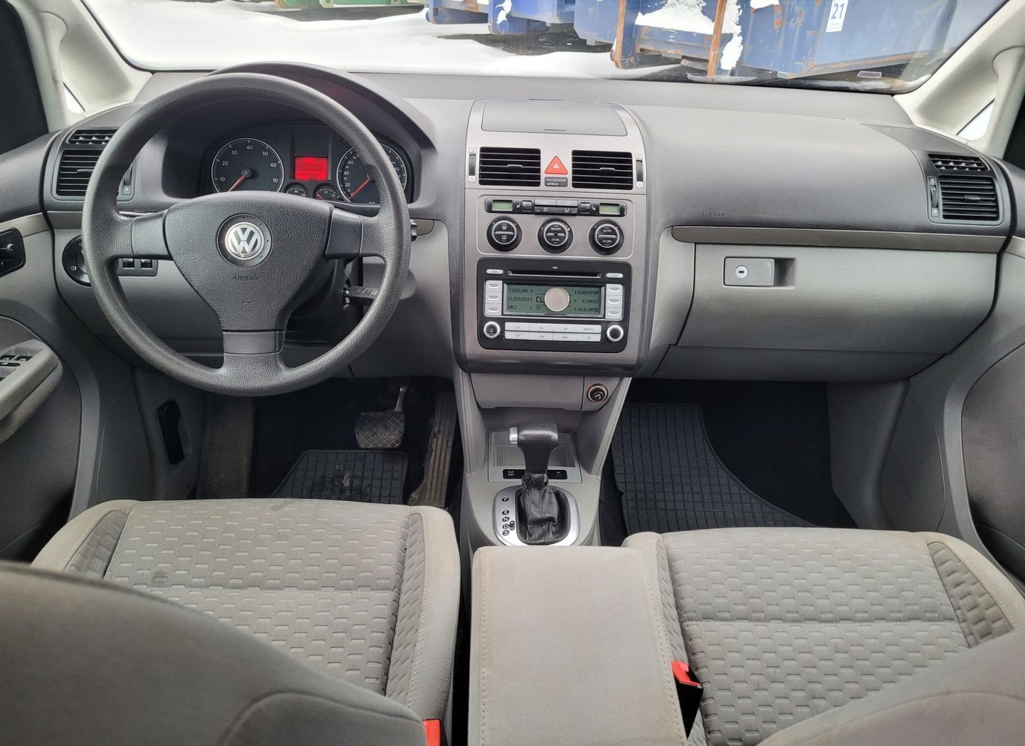 Image 7/15