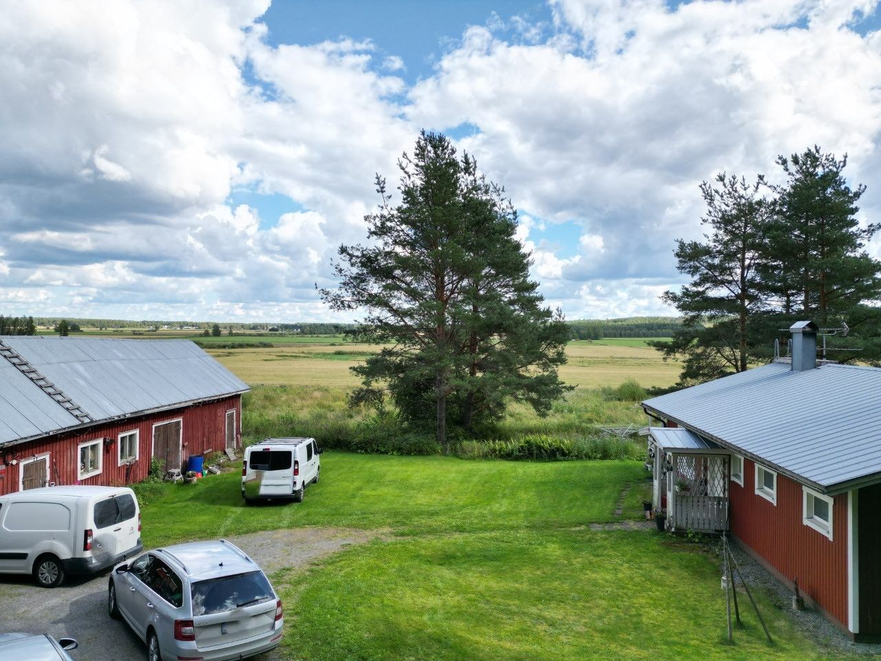 Image 7/28