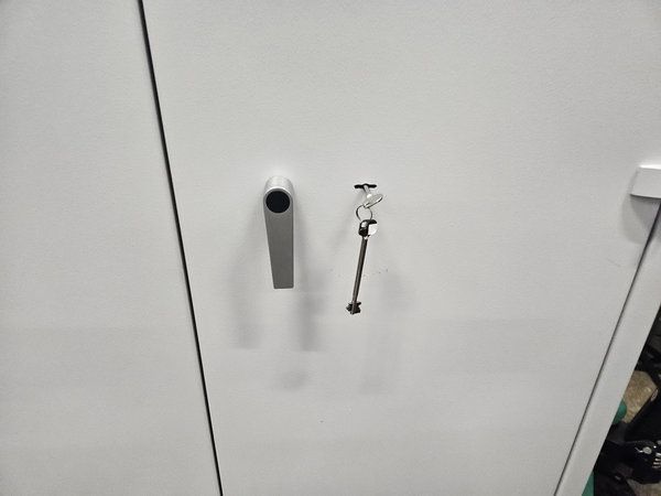 Image 4/21