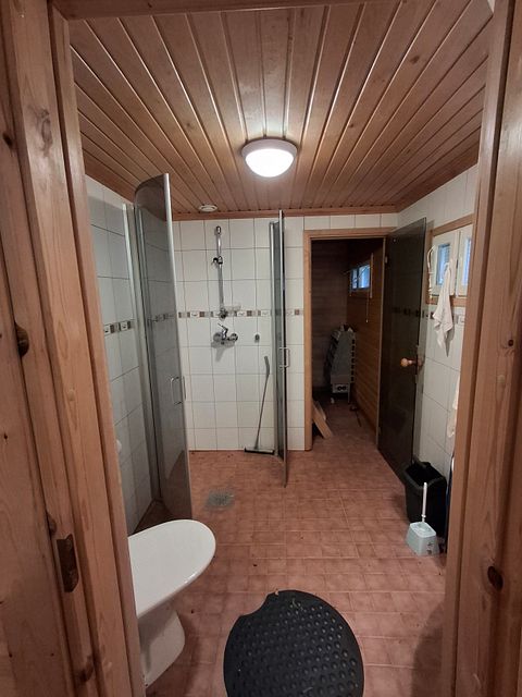 Image 4/56