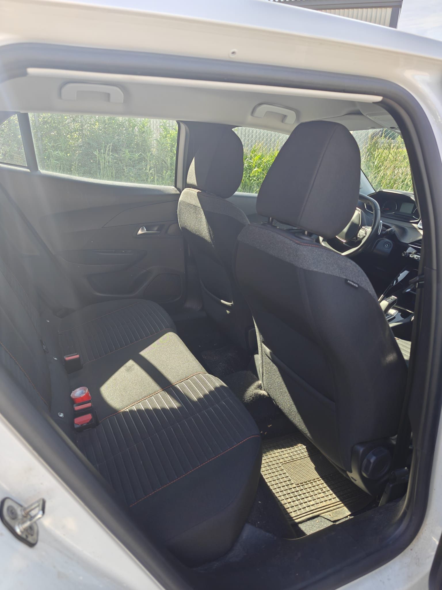 Image 13/23