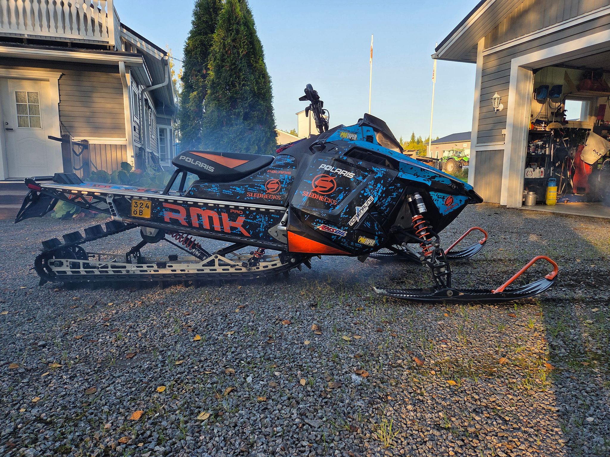 Kuva 3/8