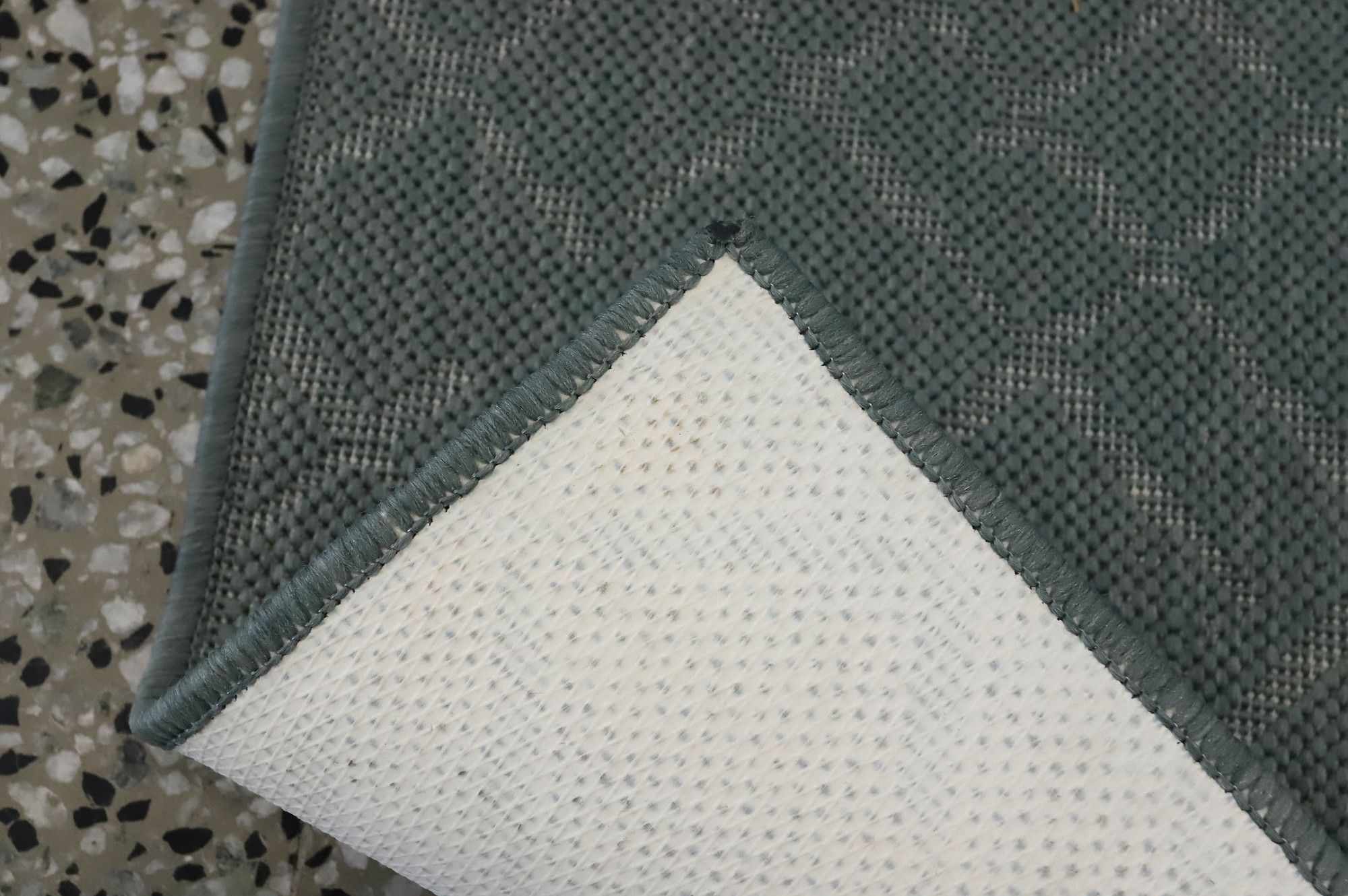 Image 5/6