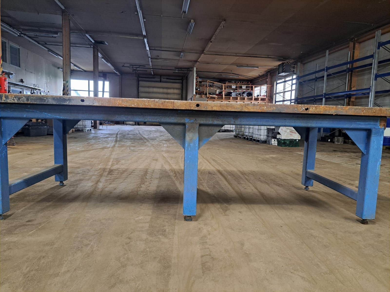 Image 3/4
