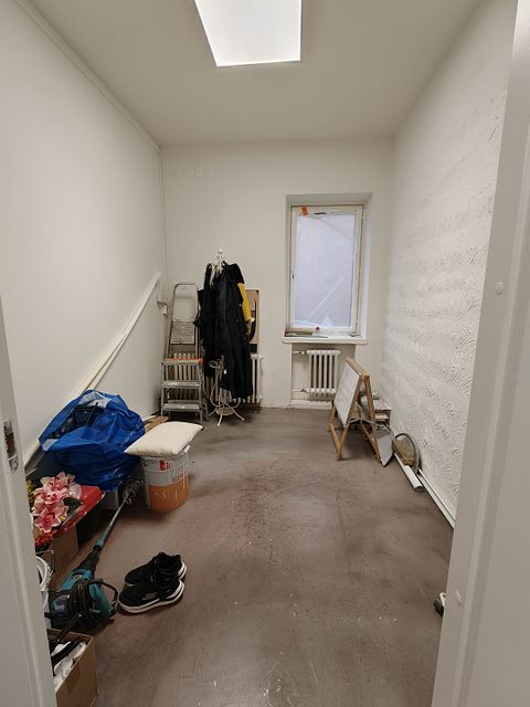 Image 10/19