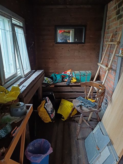 Image 11/12
