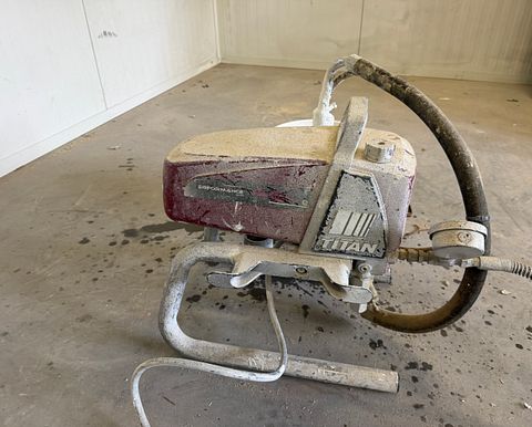 Image 1/4