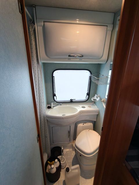 Image 25/43