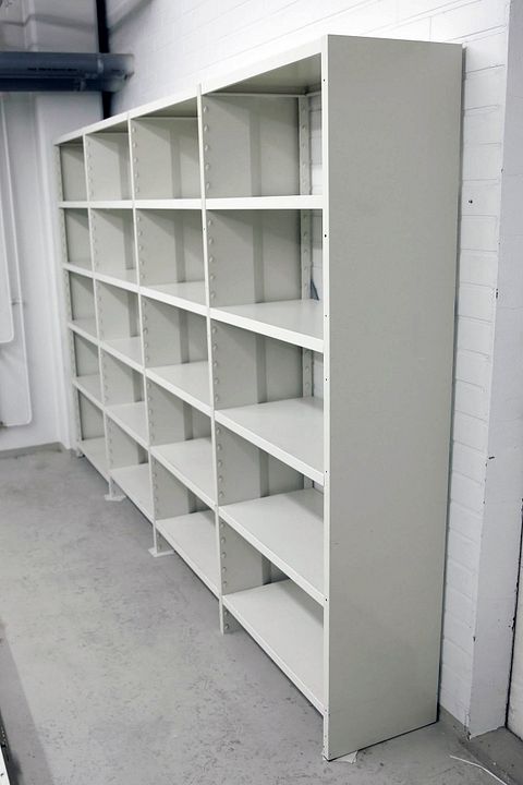 Image 3/19
