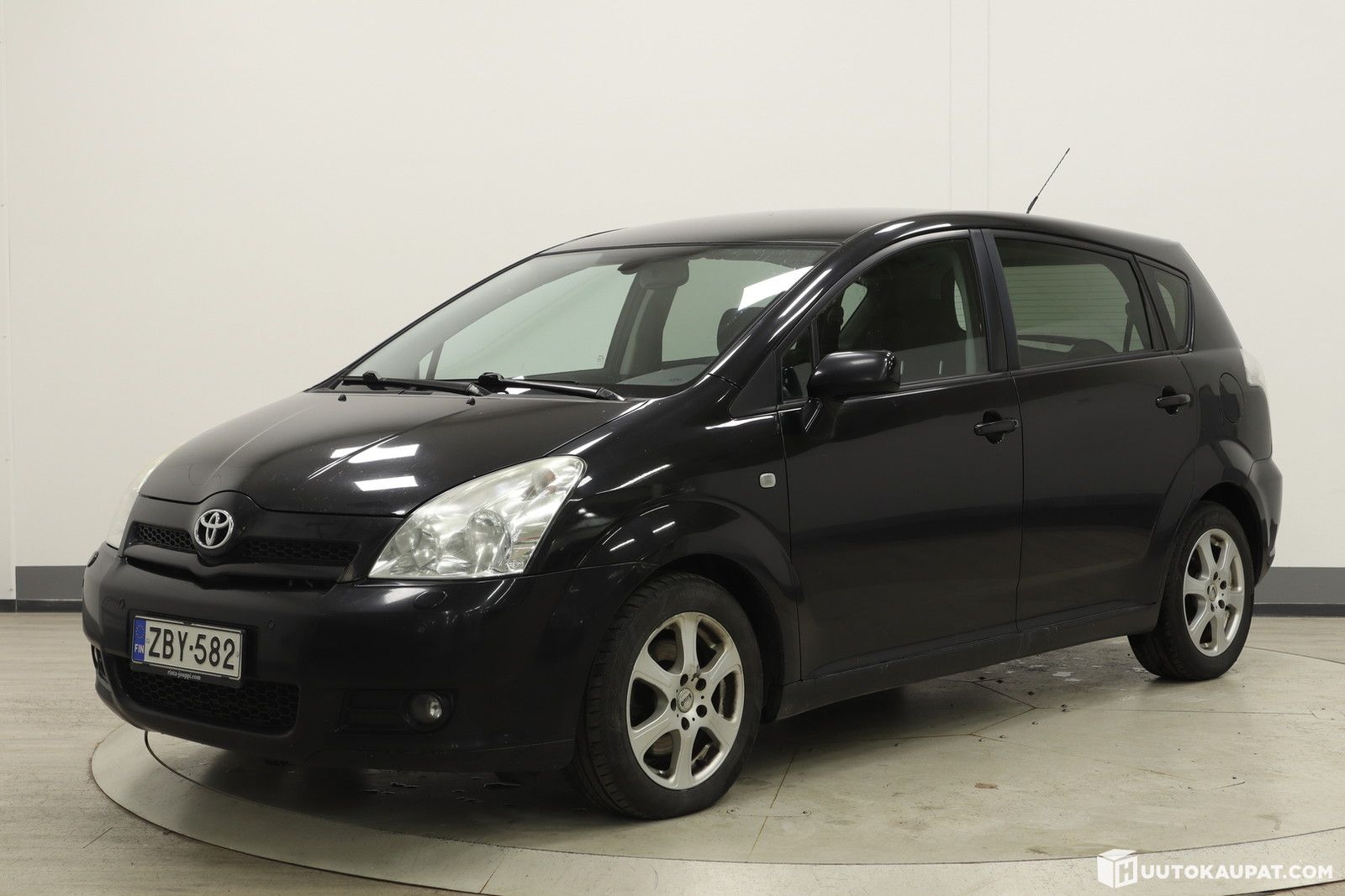 Toyota Corolla Verso 2,2 D-4D 136 Clean Power Pakettiauto, 2006, Turku ...