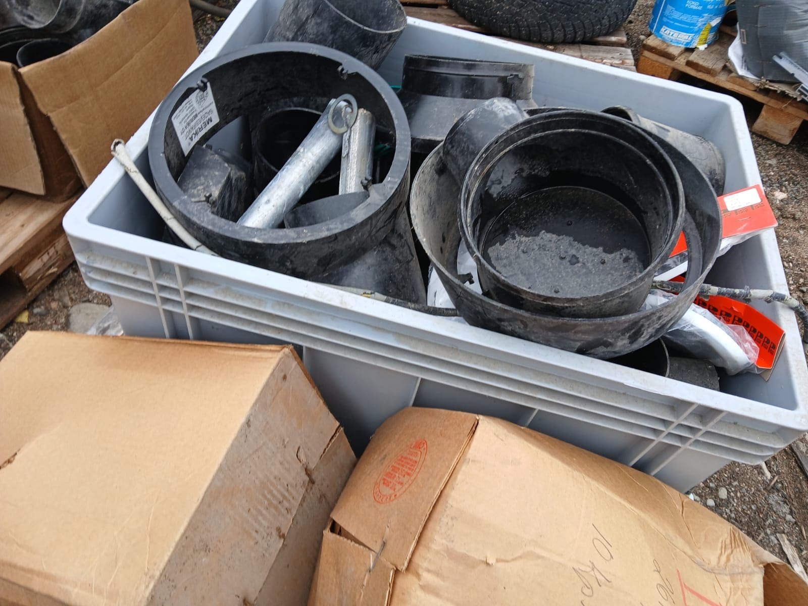 Image 15/16