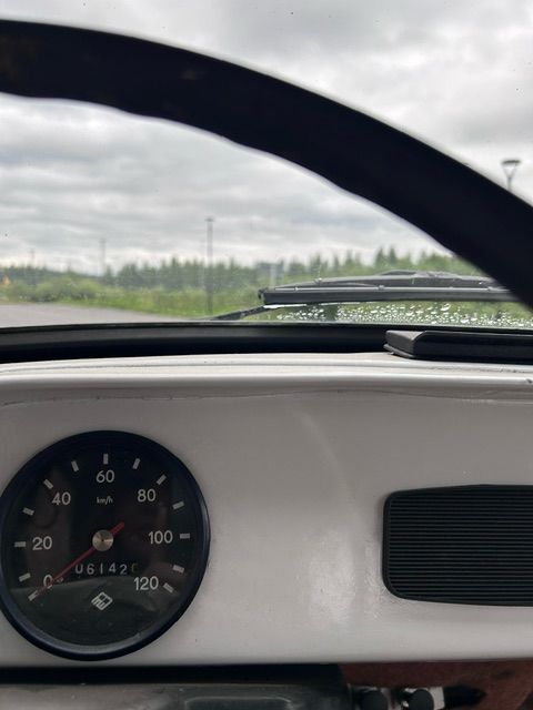Image 8/14