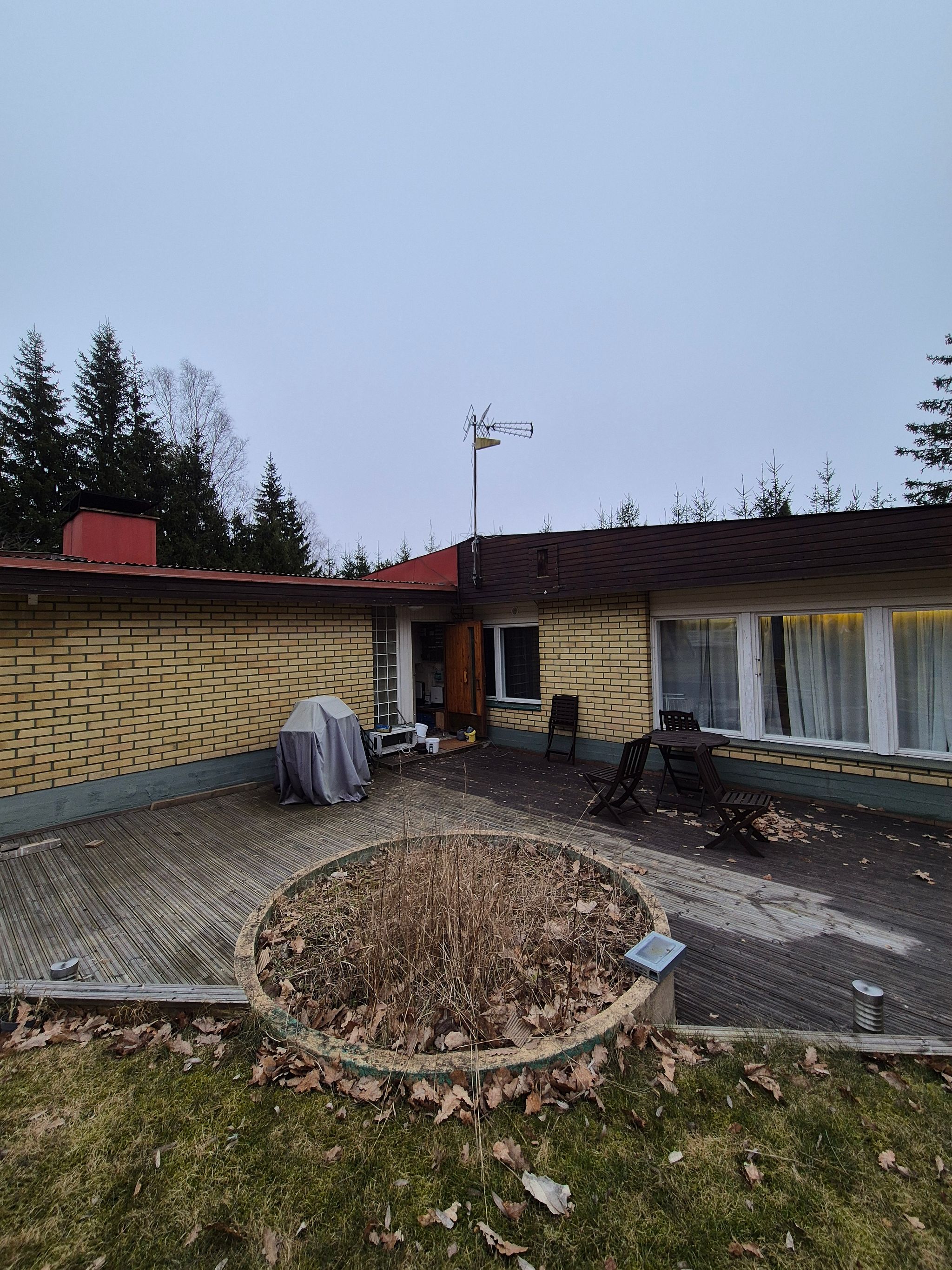 Image 39/49