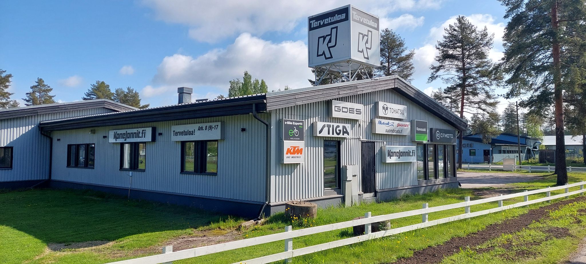 Kone-Jönnit Oy kuva