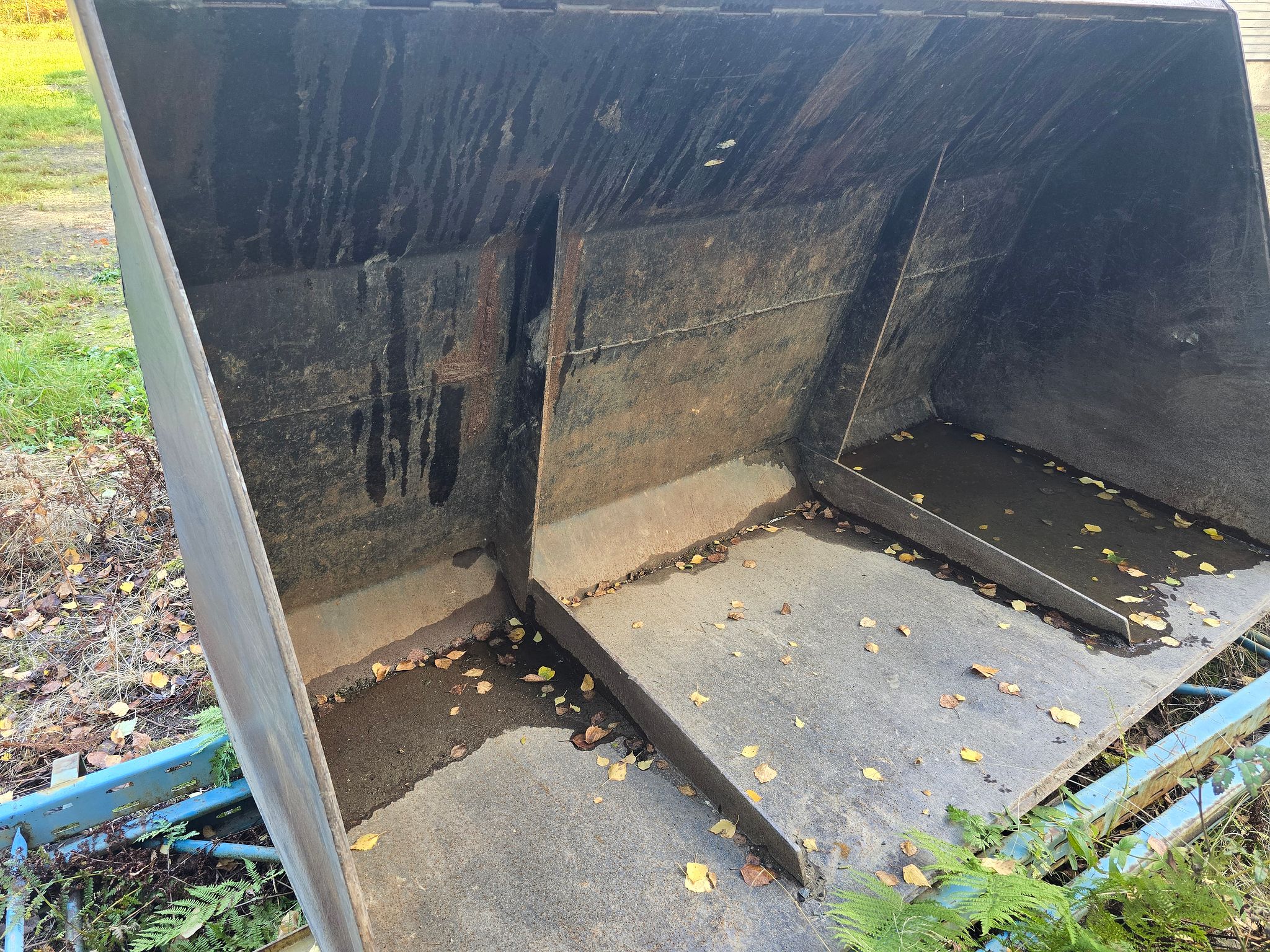 Image 4/7
