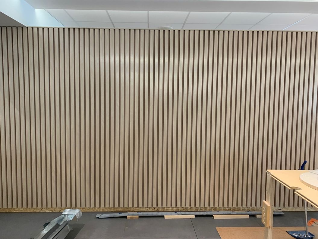 Image 2/5