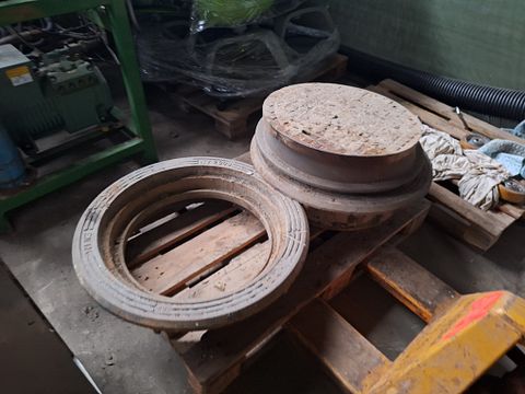 Image 7/7