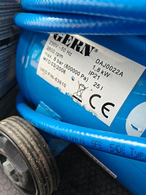 Image 3/3