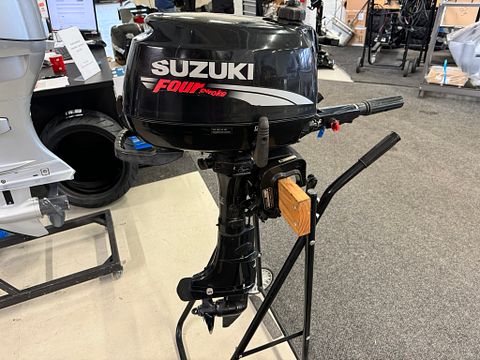 Image 1/10