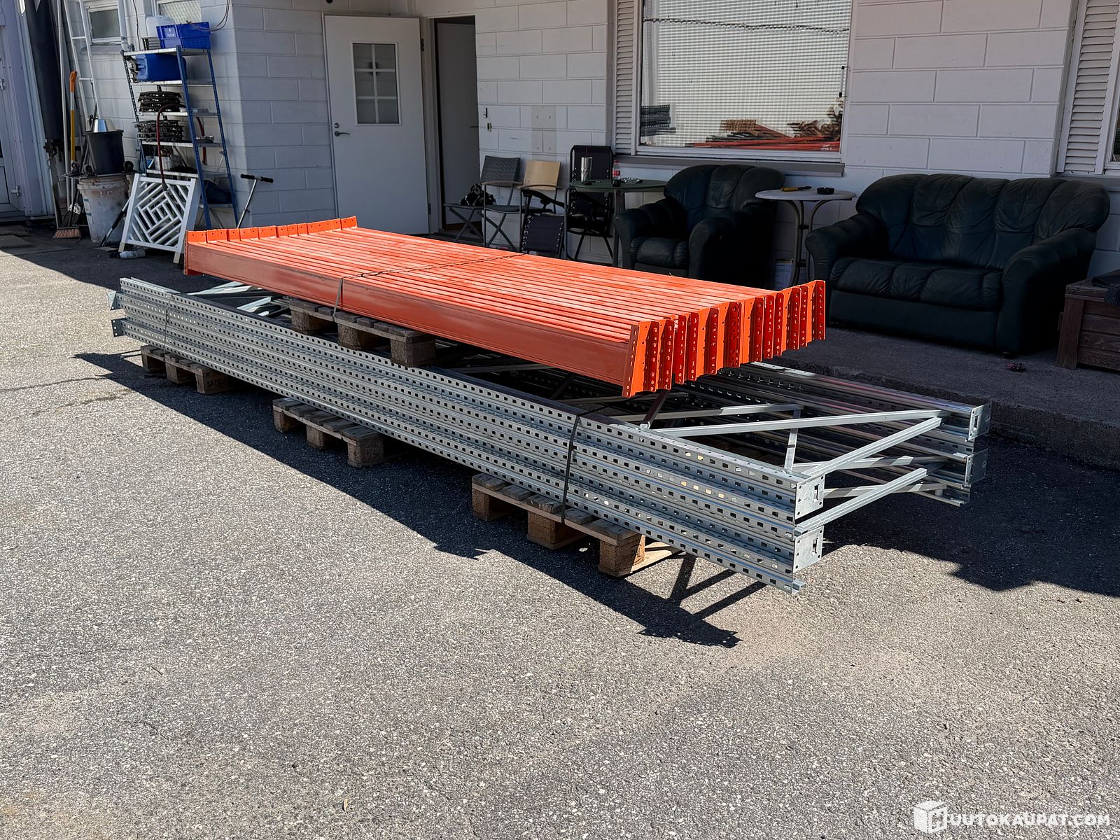 Kuormalavahylly - Trukkihylly Kasten P90. Korkeus 5000mm. 5 kpl pääty + 32 kpl orsi + 64 kpl varmistin ja 2 kpl törmäyssuoja. Tilaa 40:lle Lavalle, Lieto的来源图片