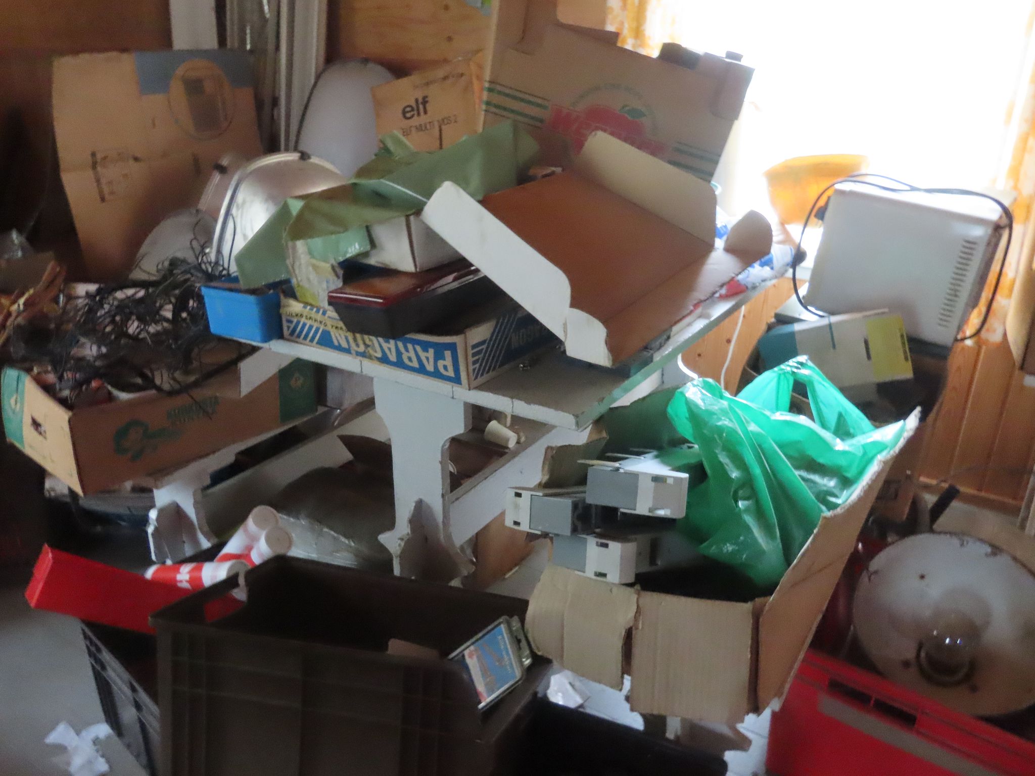 Image 7/19