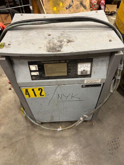 Kuva 9/12