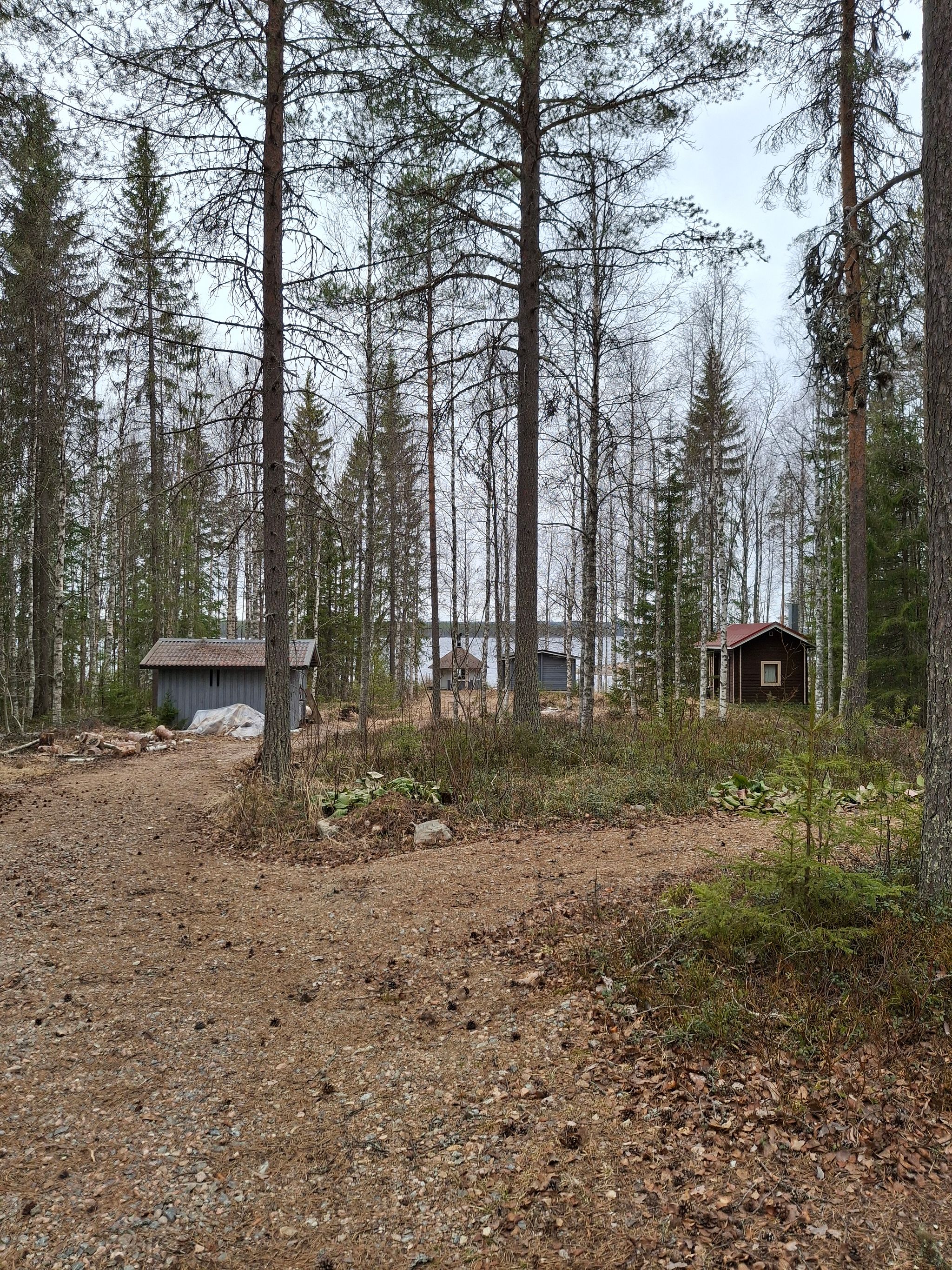 Image 3/76
