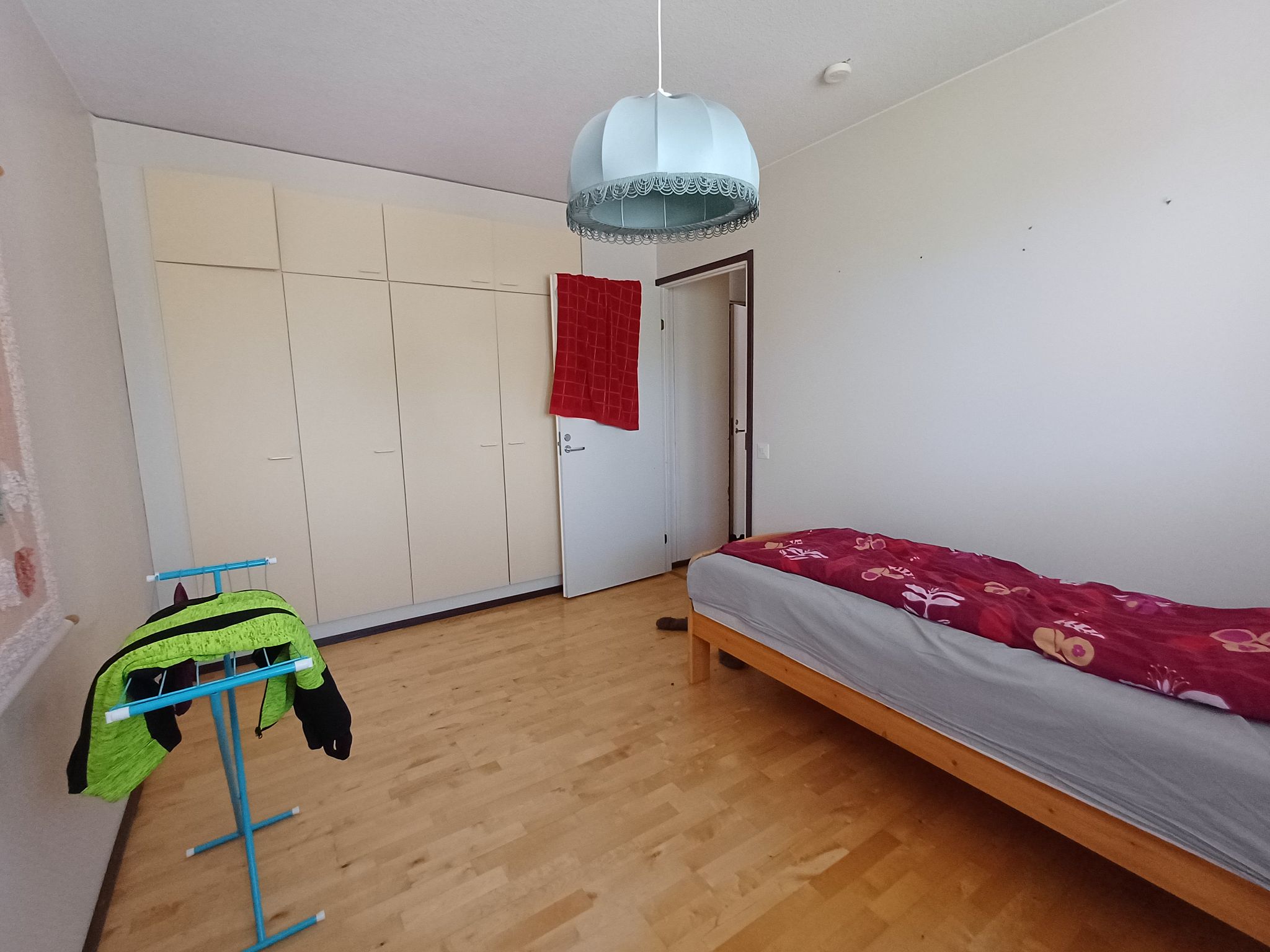 Image 22/33