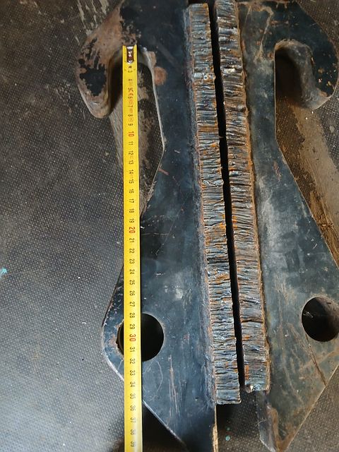 Image 6/7