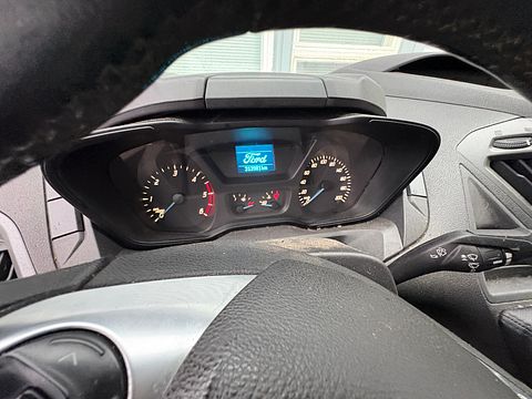 Image 5/9
