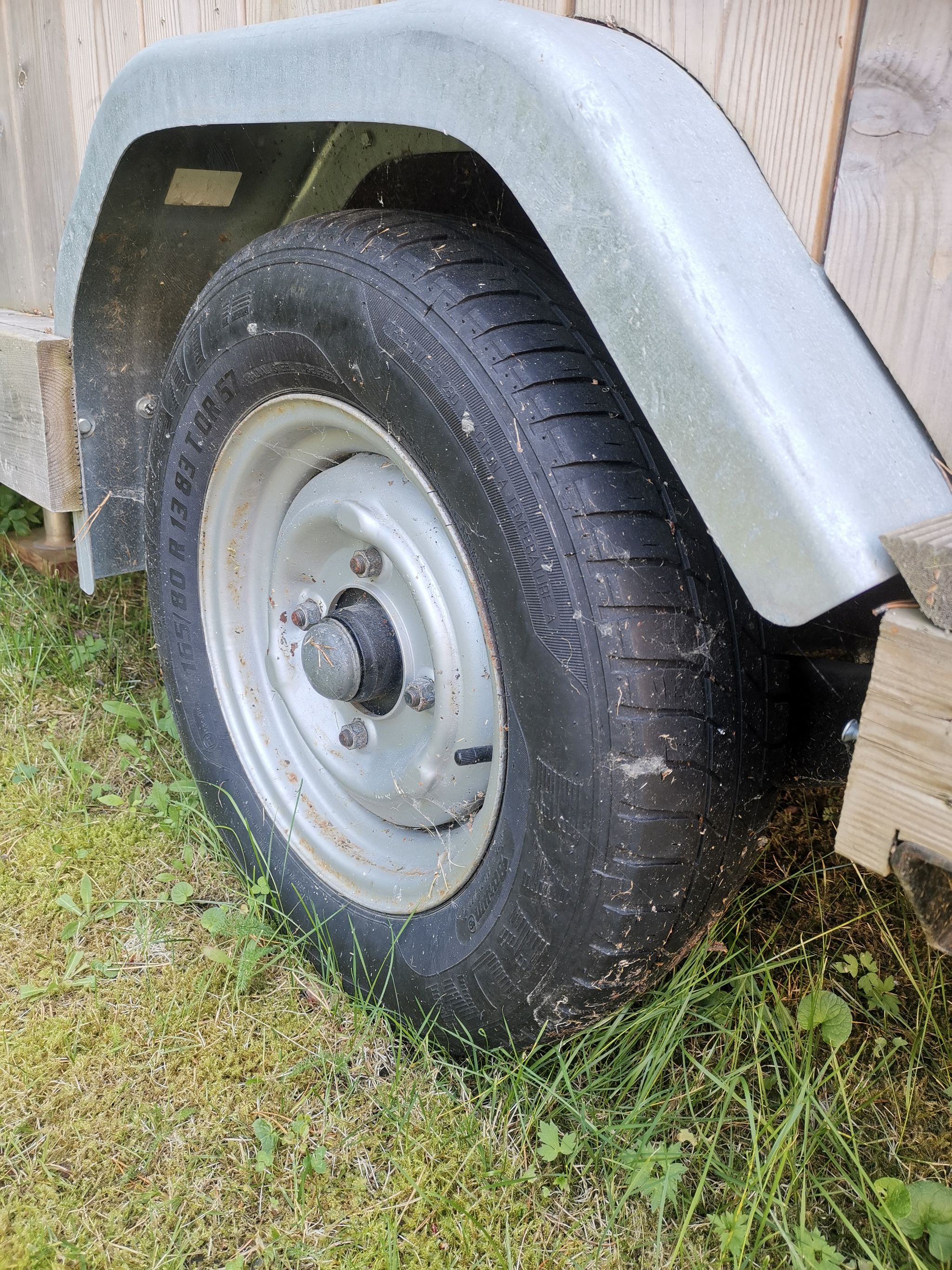 Image 6/6