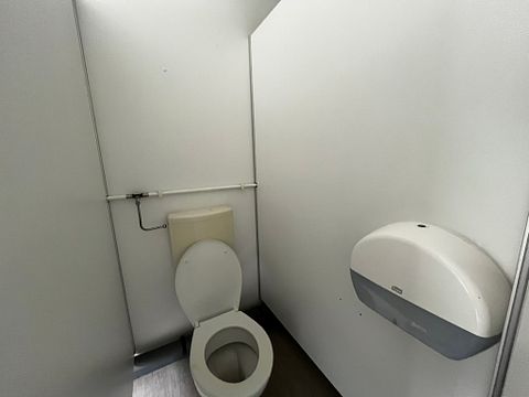 Image 7/13