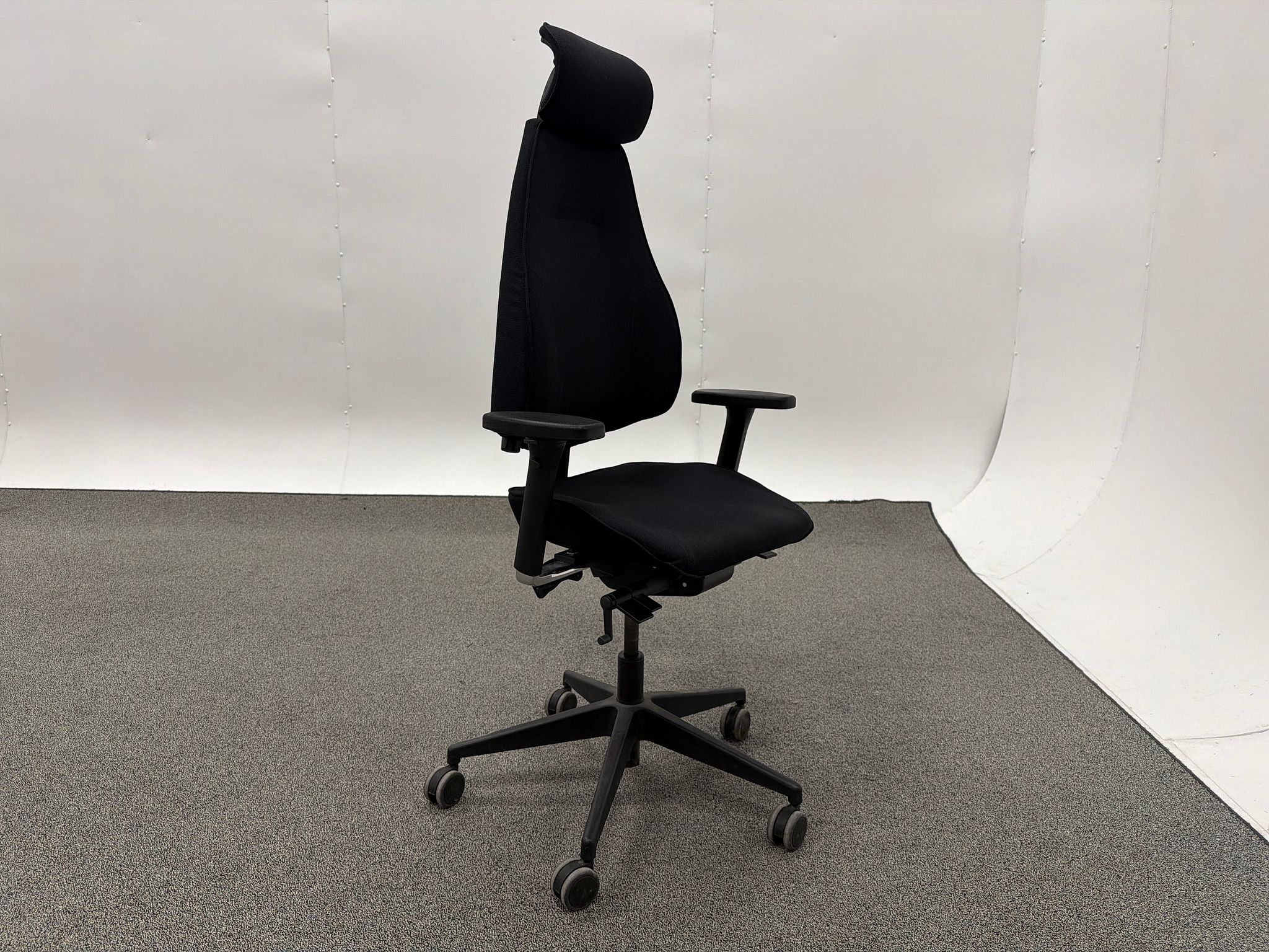 Image 2/10