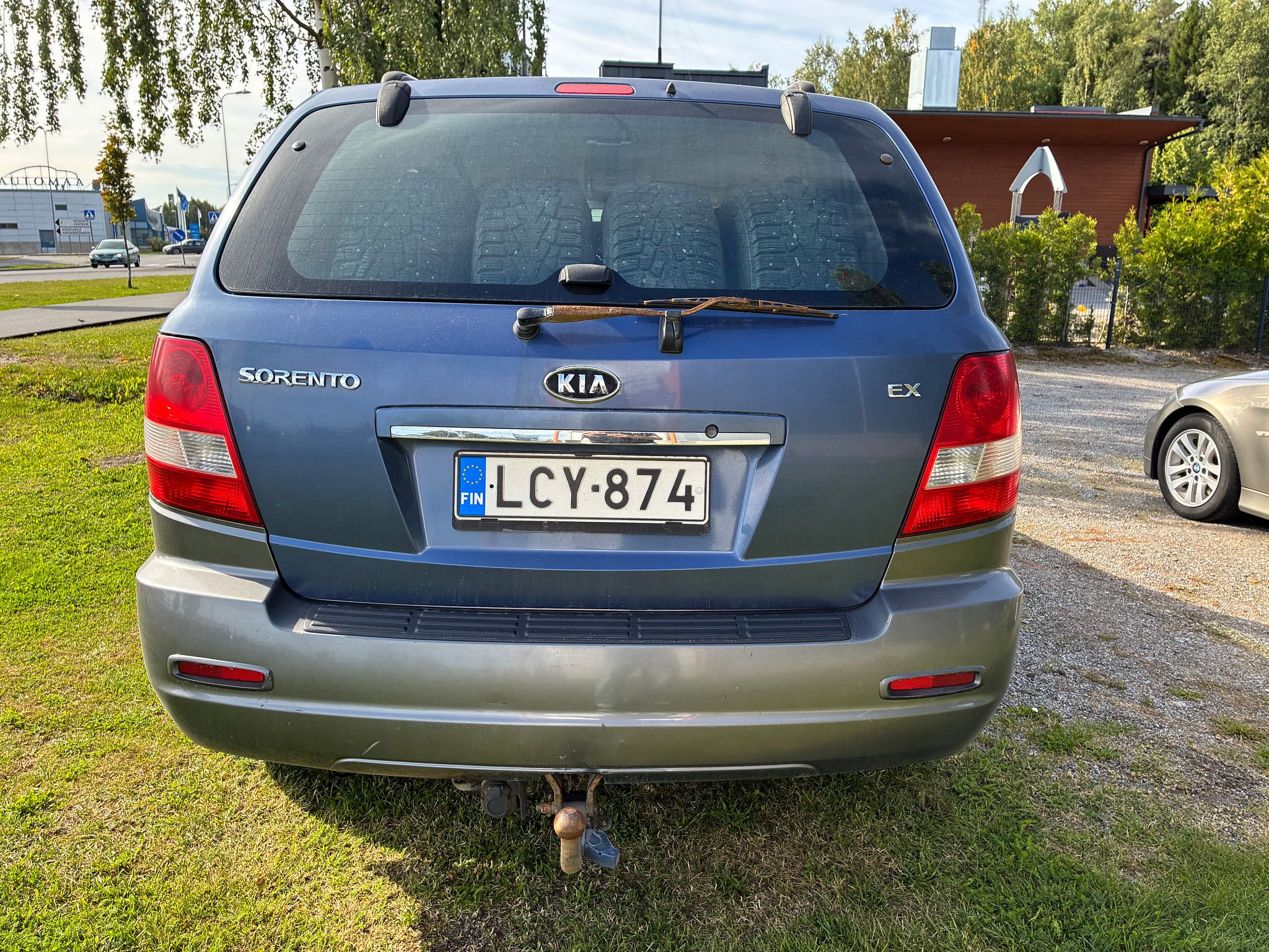 Image 8/52