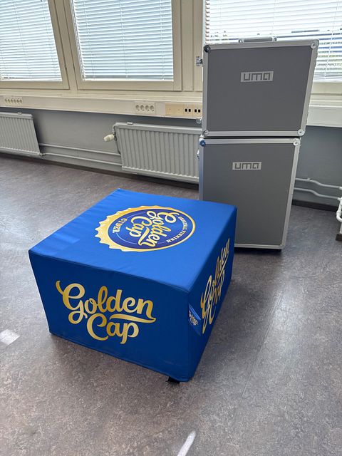 Image 7/45