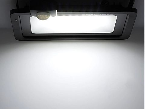 Image 5/10