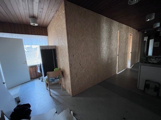 Image 7/30